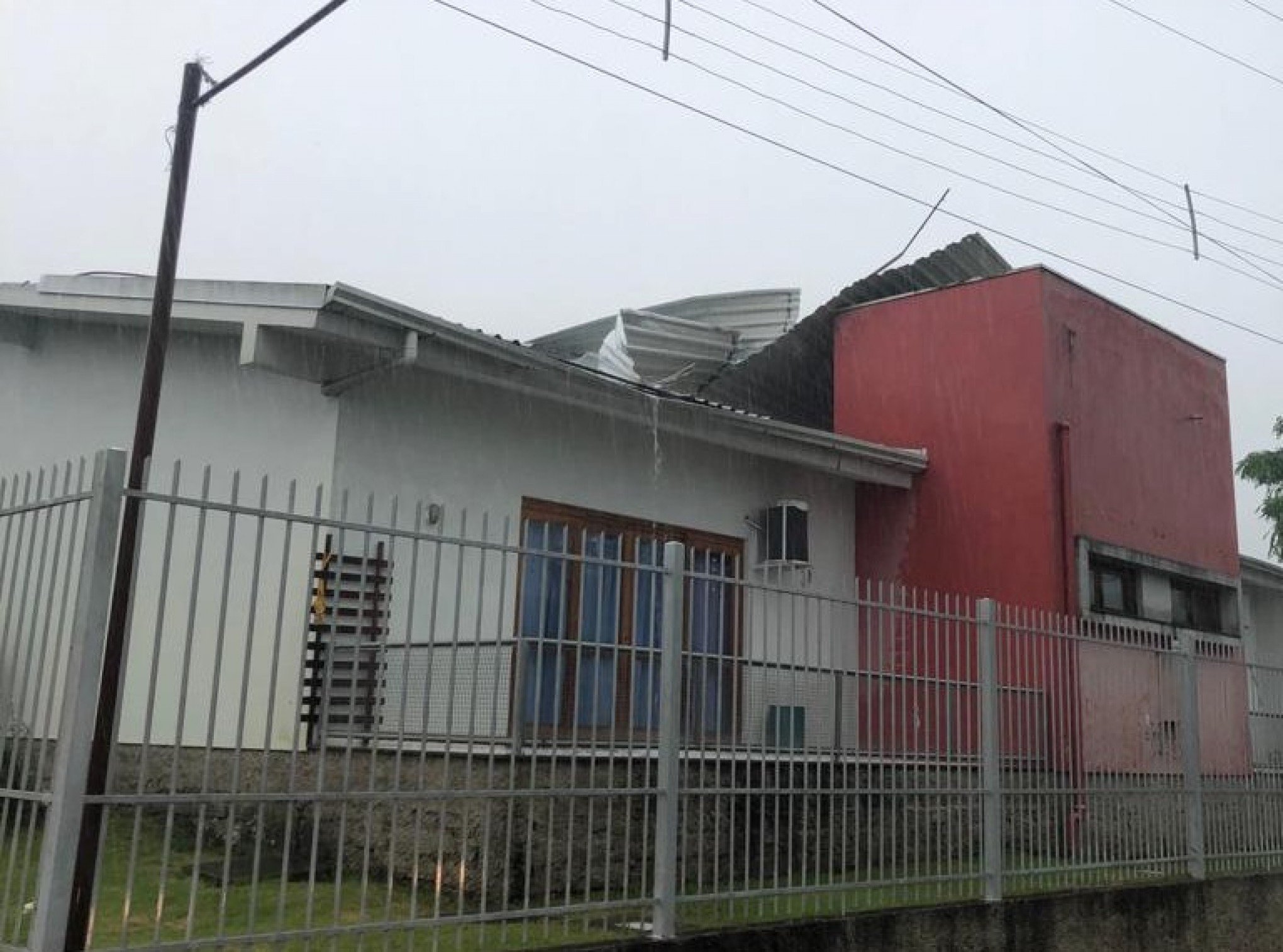 Temporal provoca estragos em cidade do Vale do Paranhana; veja fotos