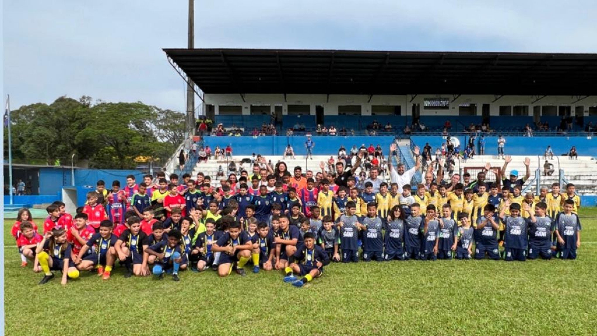 1ª Copa Capilé reúne 400 crianças e adolescentes de projetos sociais de São Leopoldo
