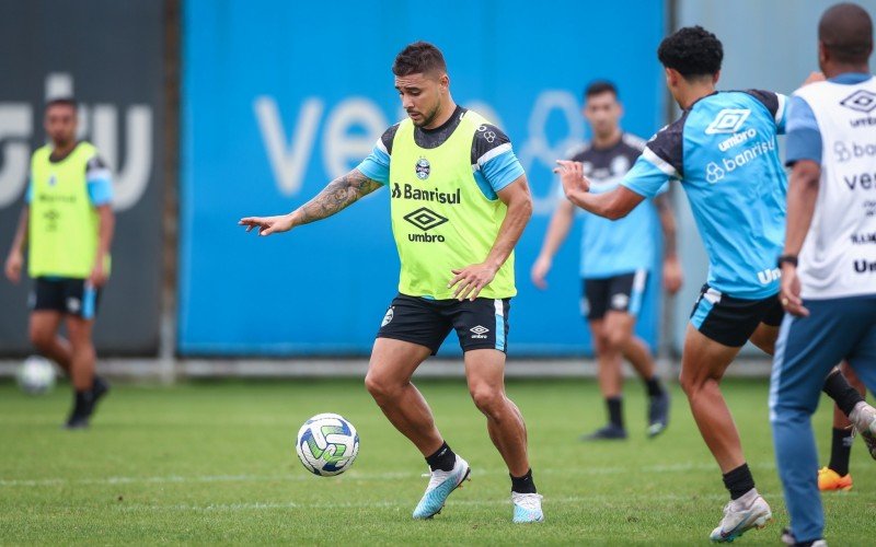 Lateral João Pedro tem lesão confirmada pelo Grêmio | abc+