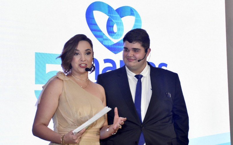 Jeania Romani e Dudu News