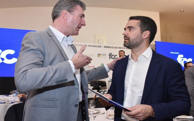 Diogo Leuck ao lado do governador Eduardo Leite | Jornal NH