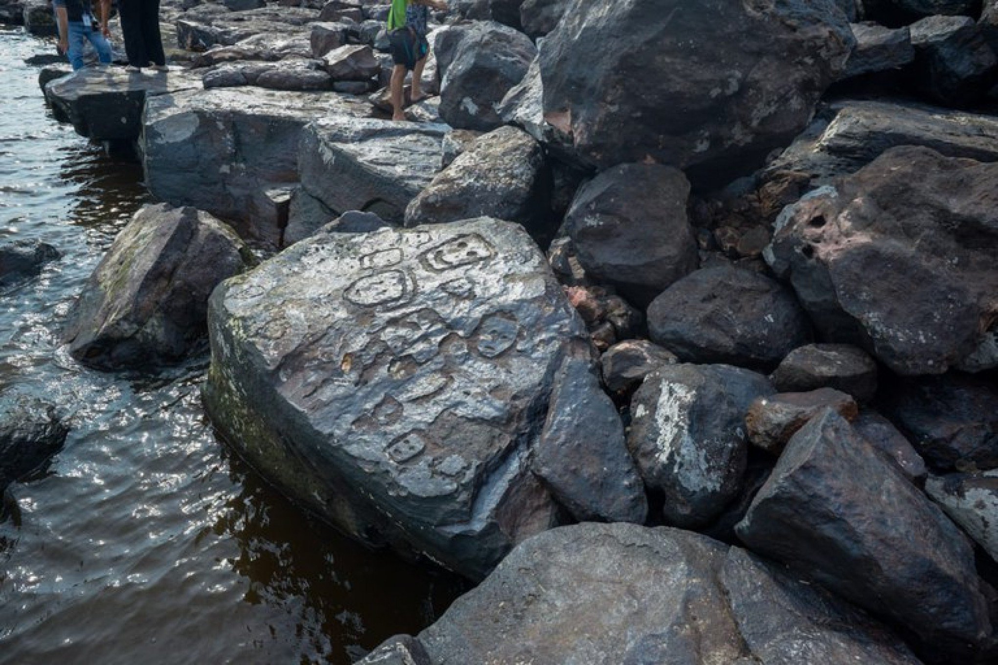 Conheça os tesouros arqueológicos revelados pela seca no Amazonas