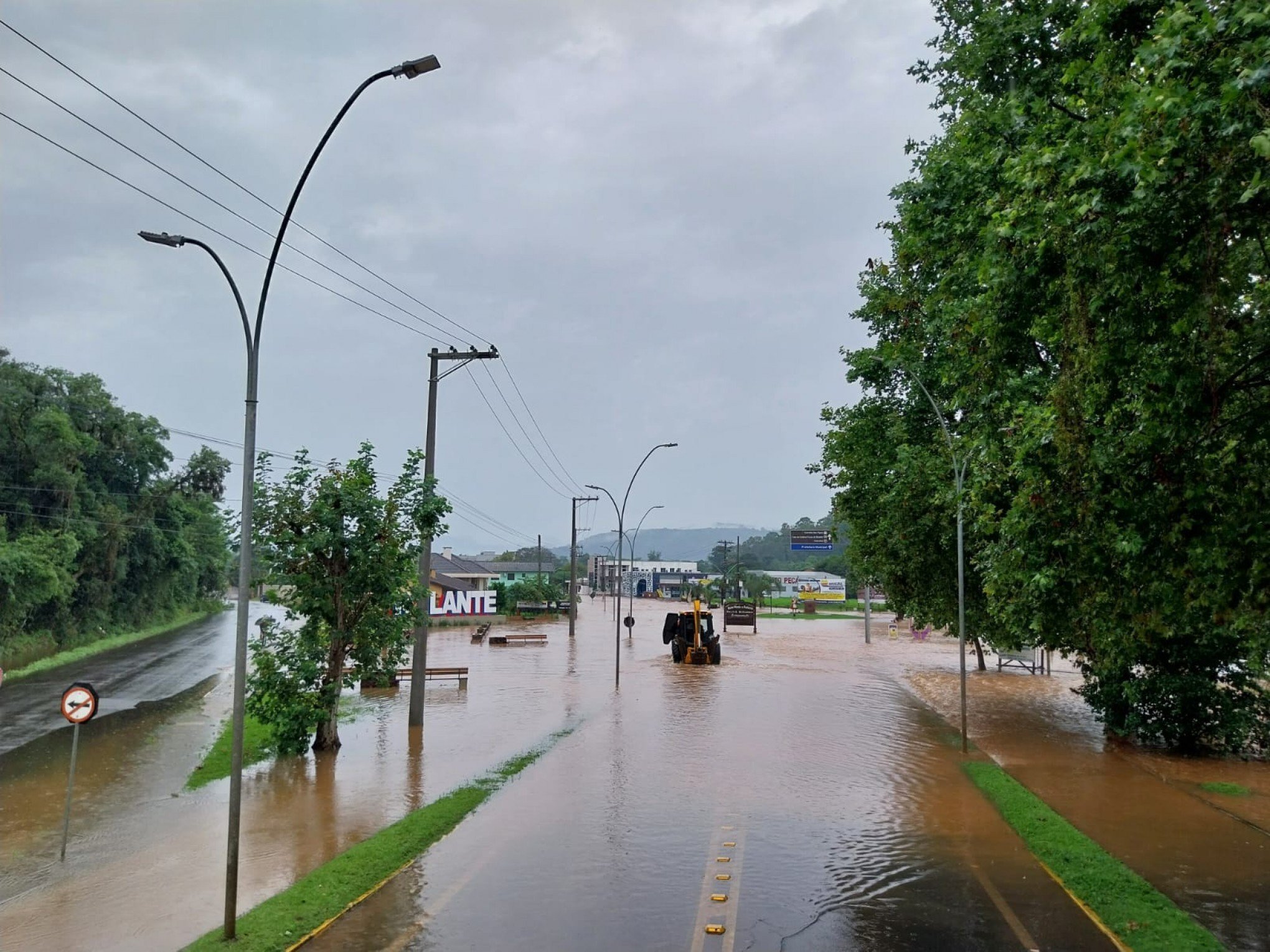 TEMPORAL: Taquara tem 2,4 mil pessoas fora de casa; saiba como está a situação na região