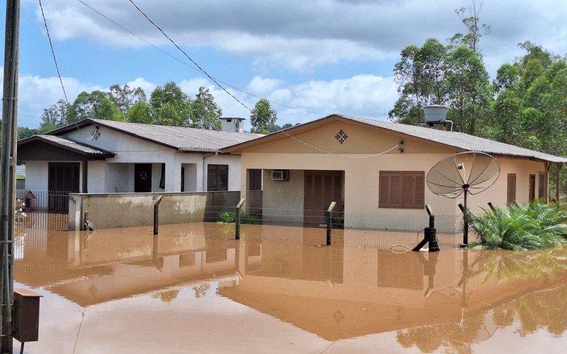 Enchente em SÃ£o SebastiÃ£o do CaÃ­