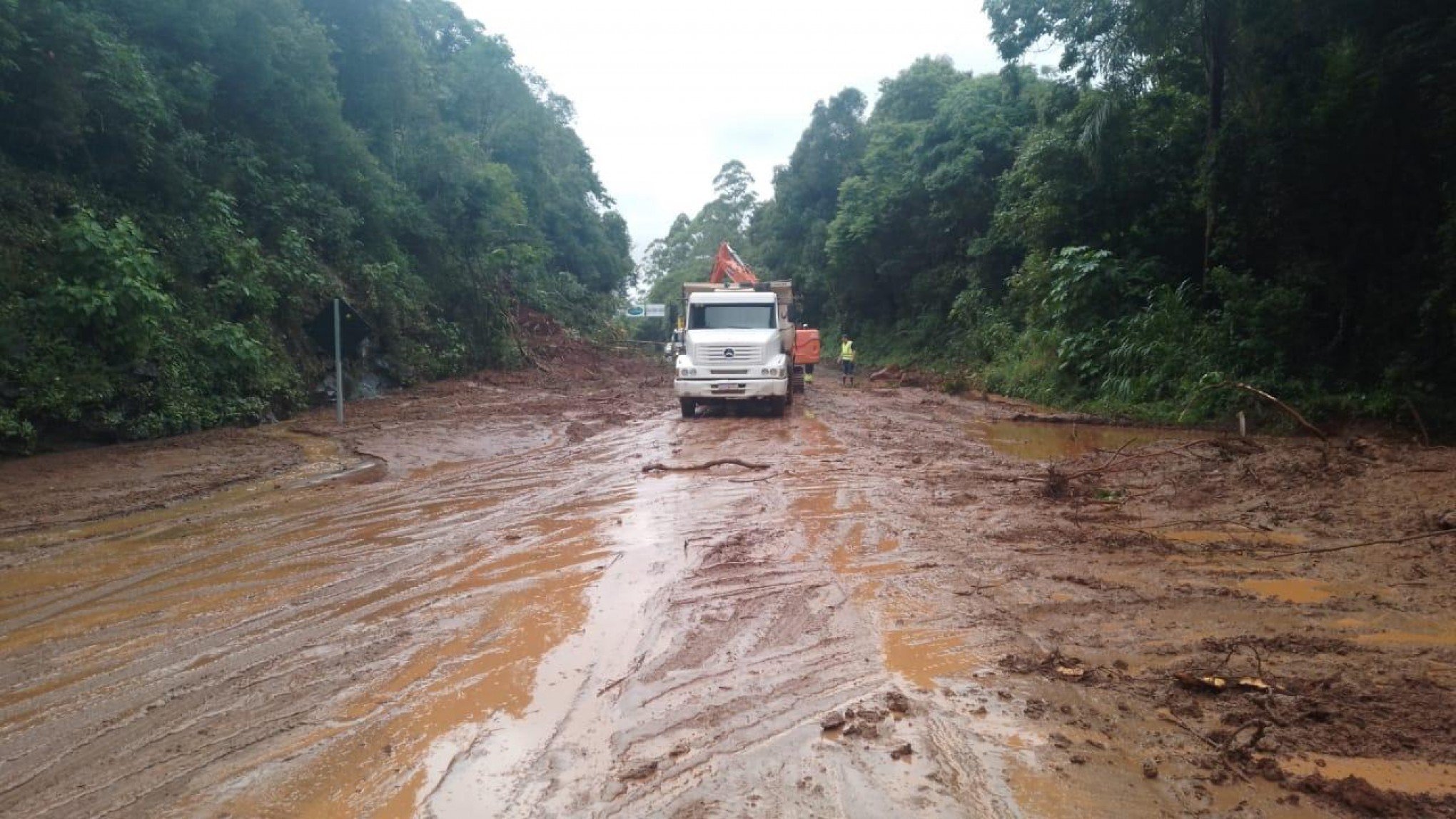 TEMPORAL: Veja a situação das rodovias afetadas pela chuva no RS