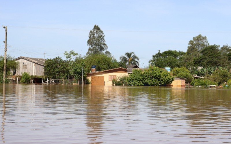 bairro estÃ¡ praticamente todo embaixo d'Ã¡gua