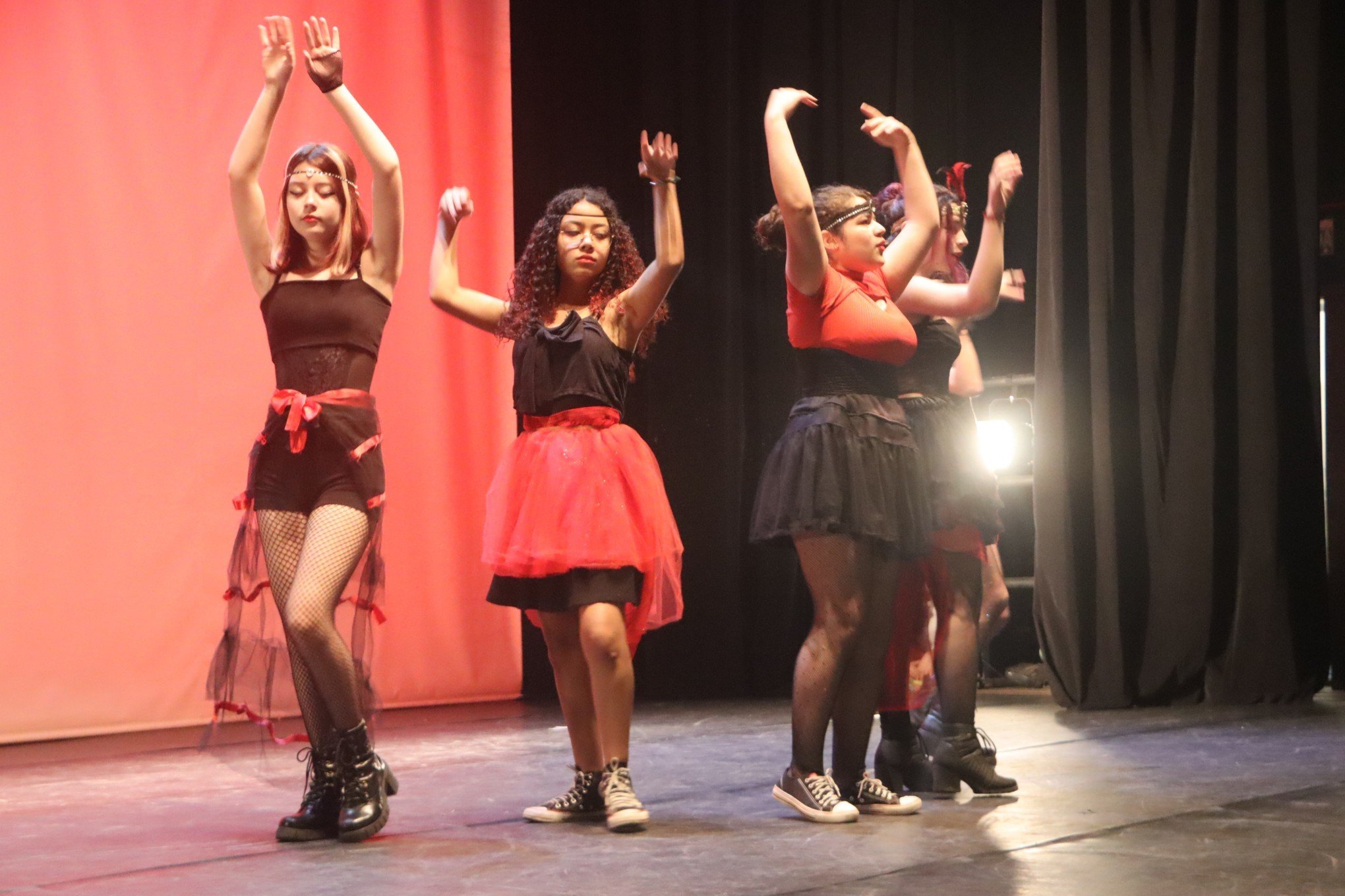 6Âº Festival Estudantil de Artes, no Teatro Municipal de SÃ£o Leopoldo - danÃ§a