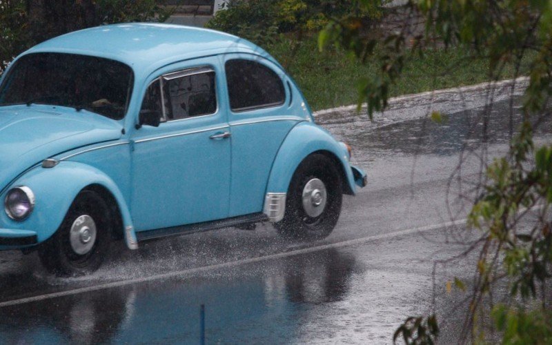 Novo Hamburgo teve forte pancada de chuva na manhã desta quarta-feira | Jornal NH