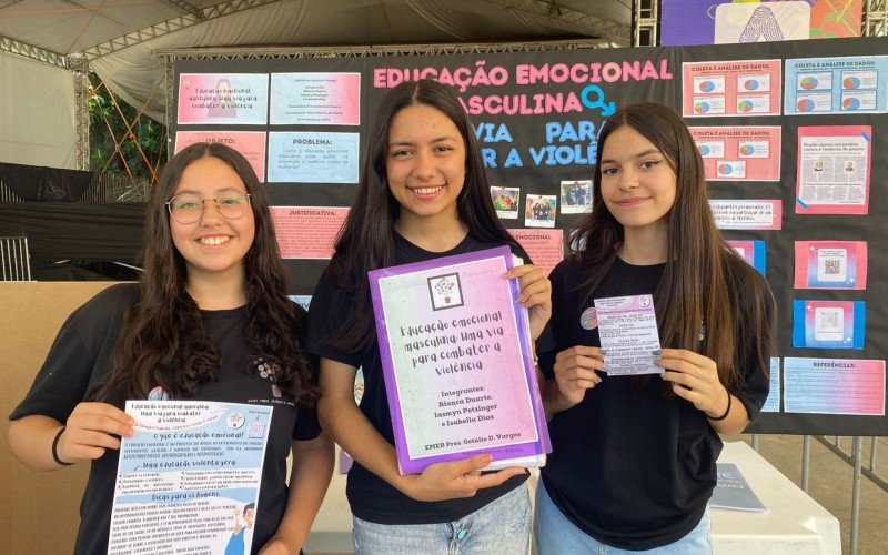Os estudantes da Escola Presidente GetÃºlio Vargas apresentaram o projeto 