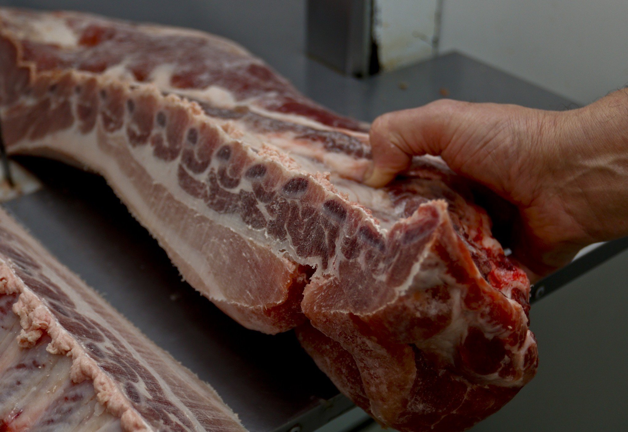 Com preço bom, em 2024, serão 21 quilos de carne suína per capita