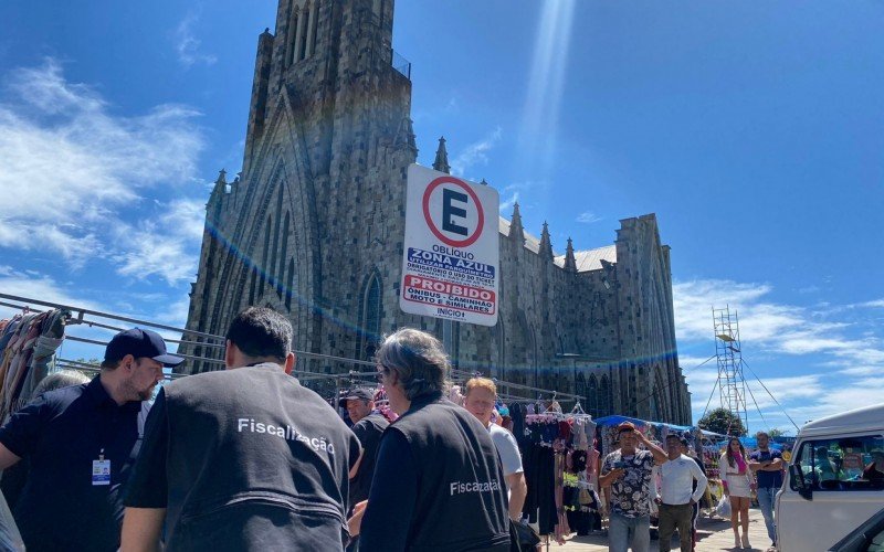 OperaÃ§Ã£o conjunta fiscaliza crimes no entorno da Catedral de Pedra de Canela