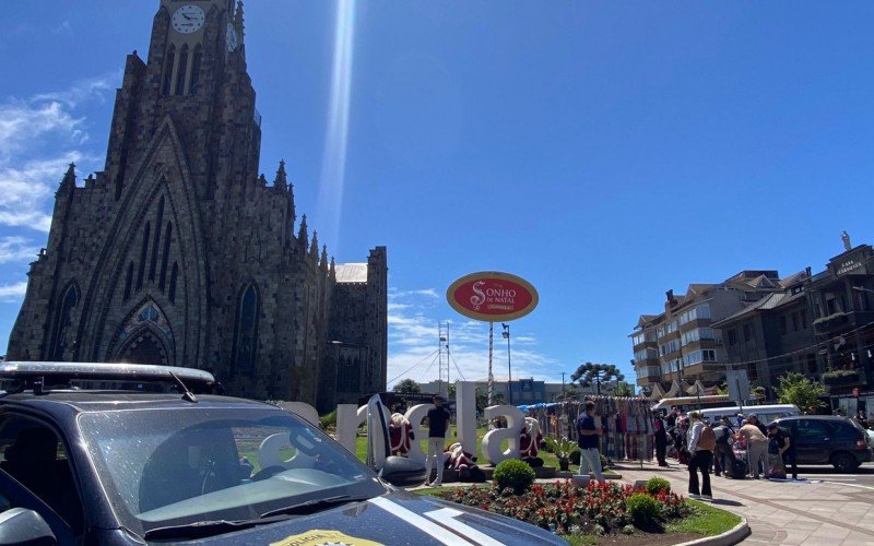 OperaÃ§Ã£o conjunta fiscaliza crimes no entorno da Catedral de Pedra de Canela