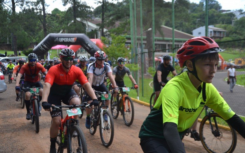 9Âº Pedal do Natal dos Anjos de Dois IrmÃ£os
