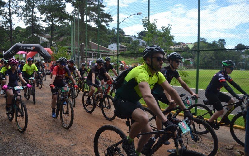 9Âº Pedal do Natal dos Anjos de Dois IrmÃ£os
