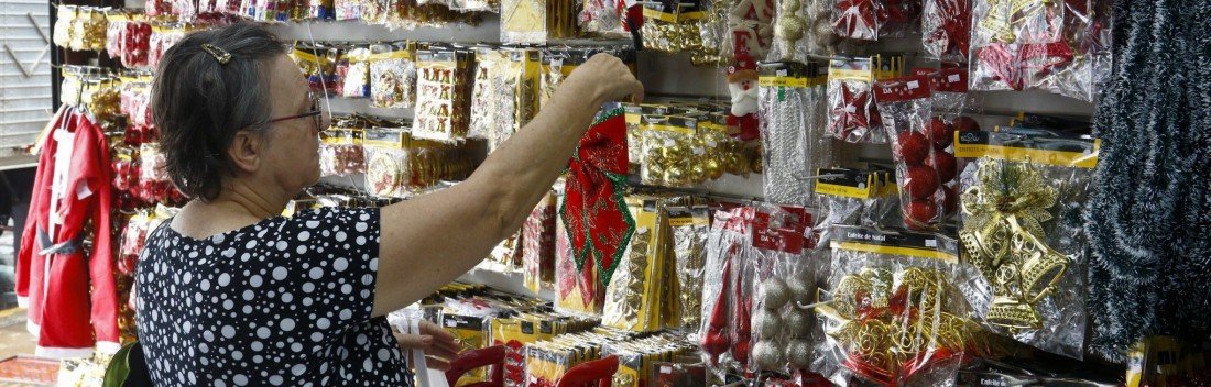 Cresce procura por itens decorativos de Natal em Canoas