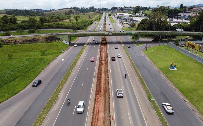 Como estÃ£o as obras de construÃ§Ã£o da terceira pista da BR-116, entre SÃ£o Leopoldo e Novo Hamburgo