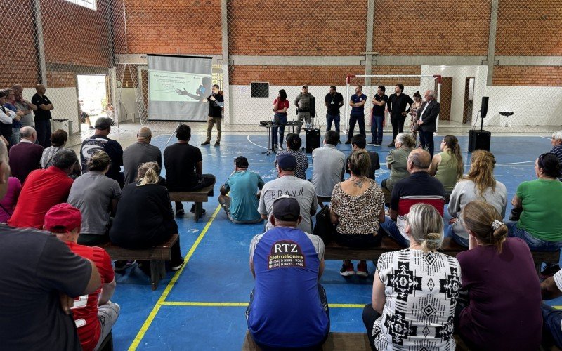 Reunião com moradores ocorrem na tarde desta quarta-feira (29)