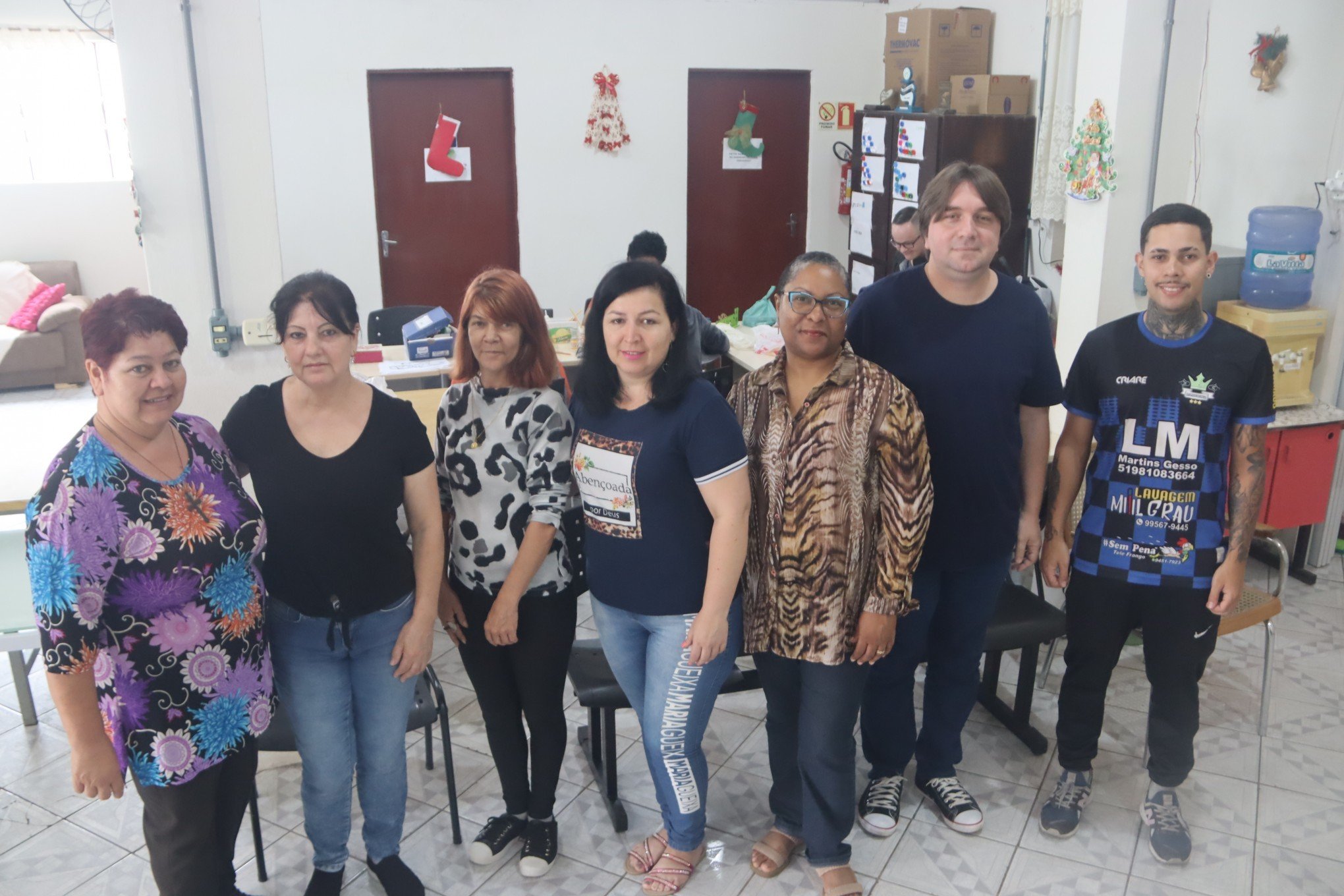 Aldef - parte da equipe na sede