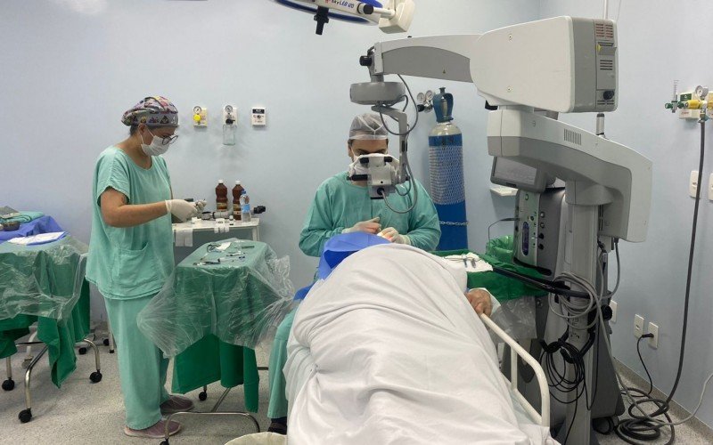 Cirurgia de Oftalmologia no Hospital Bom Pastor