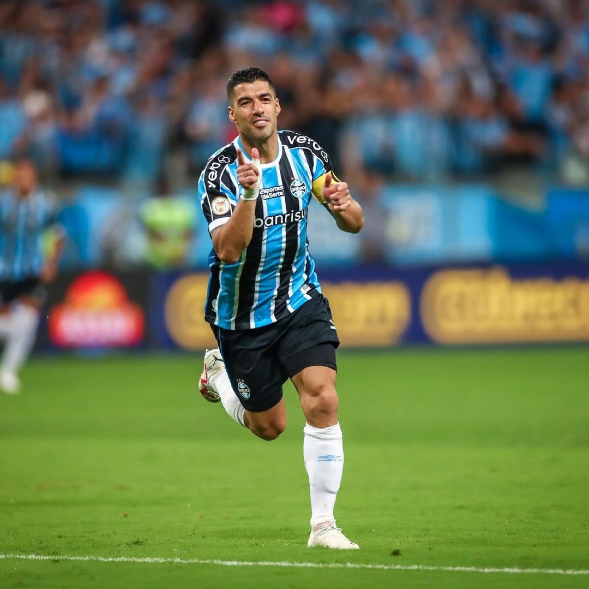 Grêmio organiza homenagem a Suárez em seu último jogo na Arena