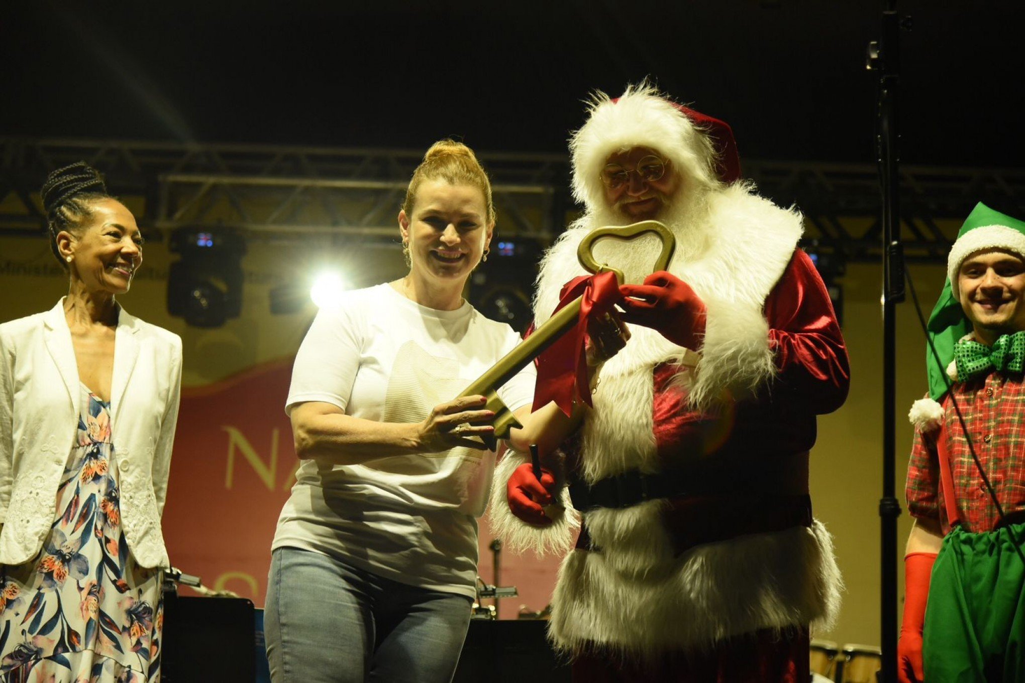 Luz, música e Noel são destaques no primeiro final de semana do Natal dos Sinos