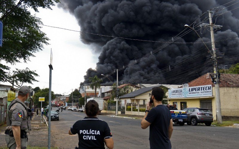 Incêndio em Canoas | Jornal NH