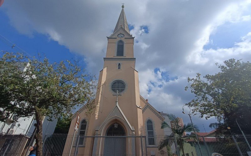 Apresentação ocorreria nesta quinta-feira (19), na Igreja do Relógio 