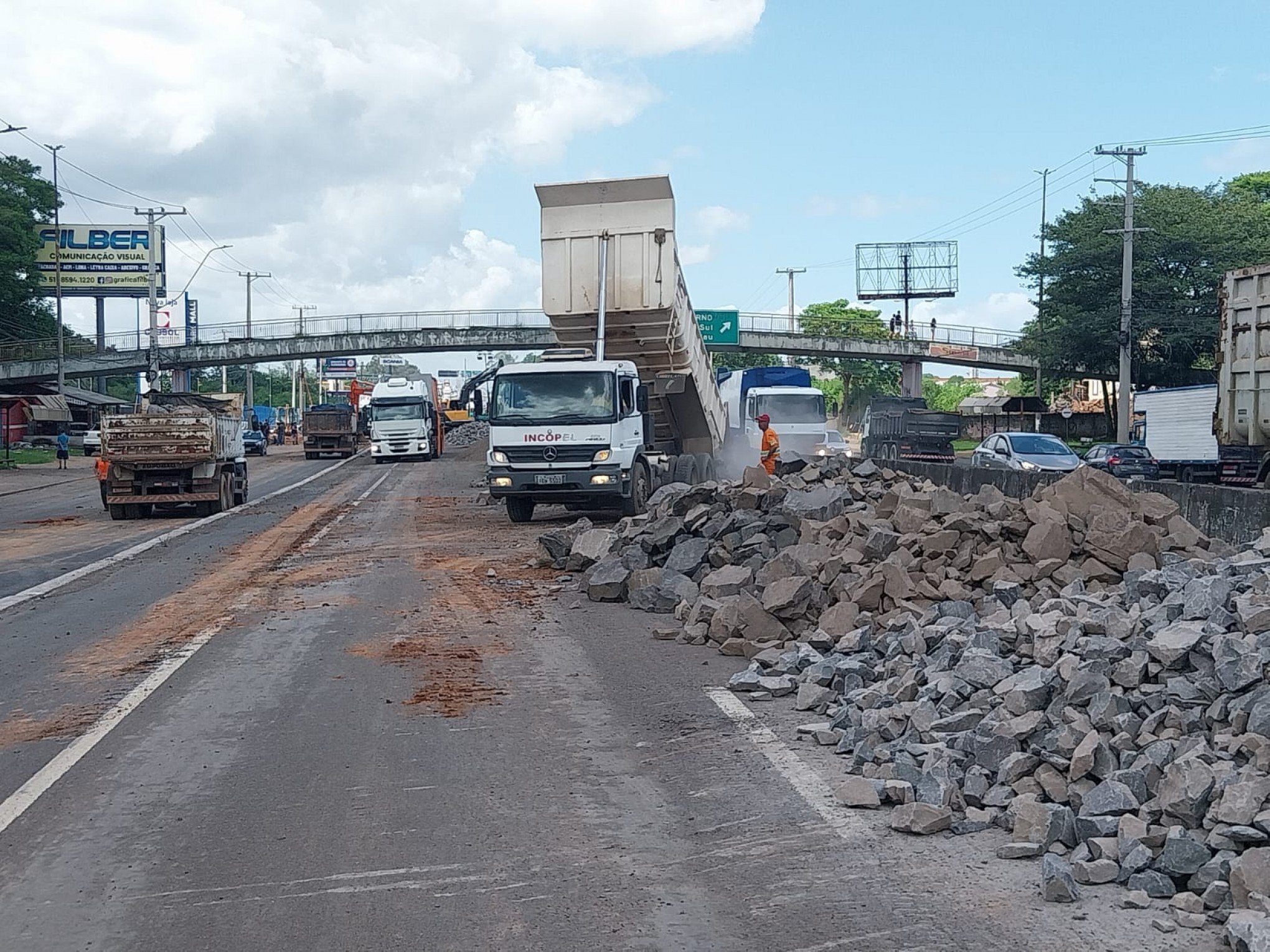 Obras na BR-116, em Sapucaia do Sul