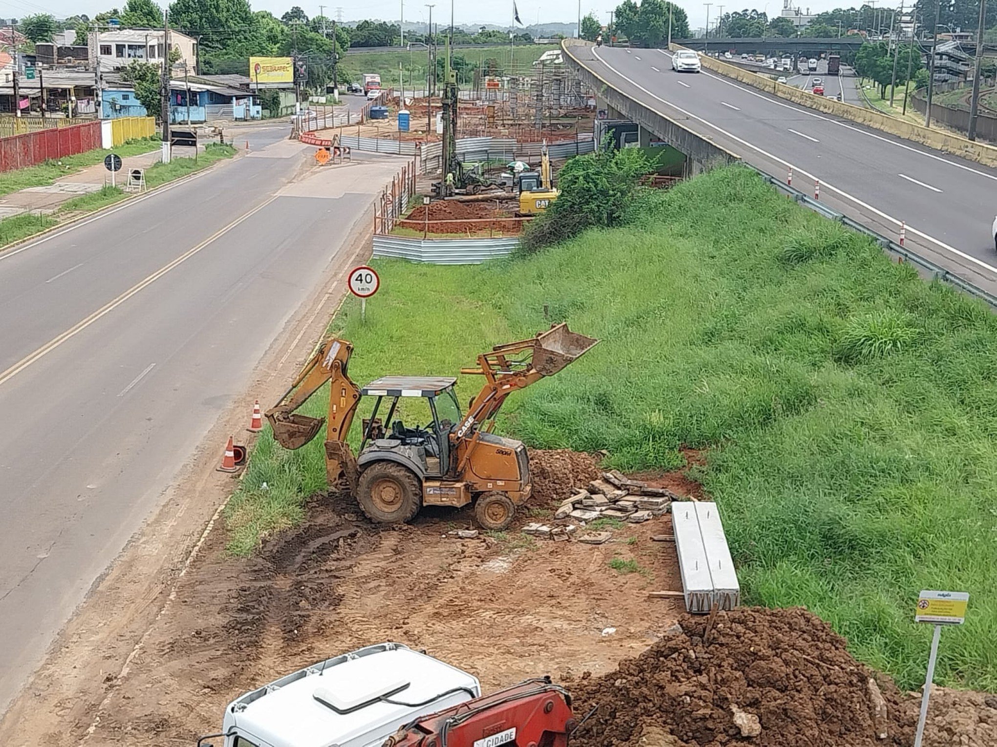 Obras na BR-116, em Esteio