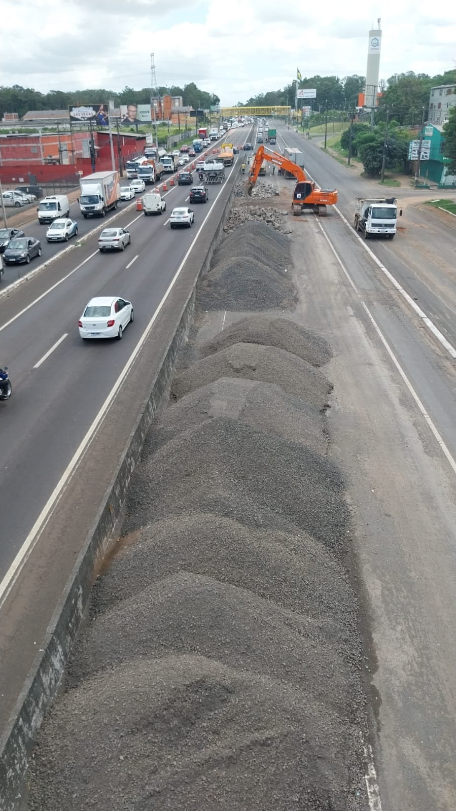 Obras na BR-116, em Sapucaia do Sul