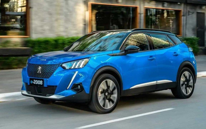 Peugeot e-2008 é vendido por R$ 100 mil a menos que no lançamento, em 2022 | Jornal NH