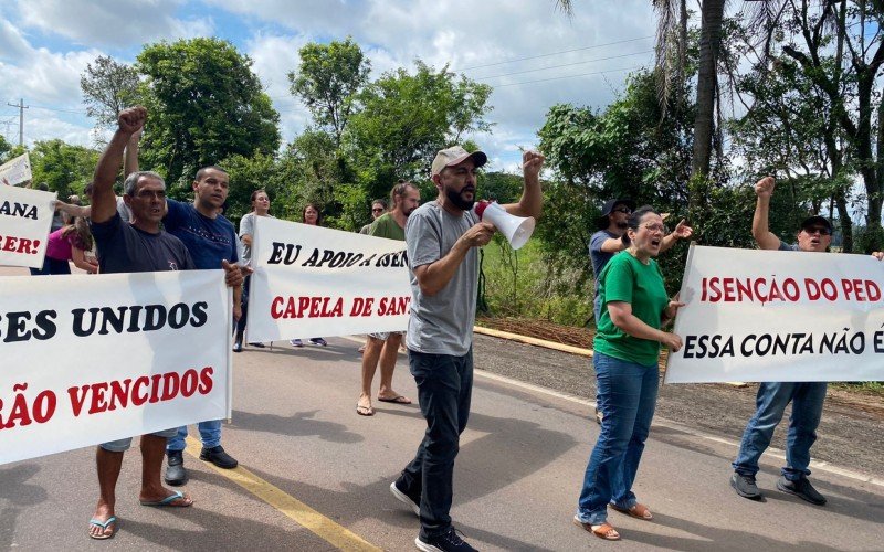 Moradores de Capela querem isenÃ§Ã£o de pagamento pois o custo de deslocamento para a principal cidade vizinha ficaria muito alto