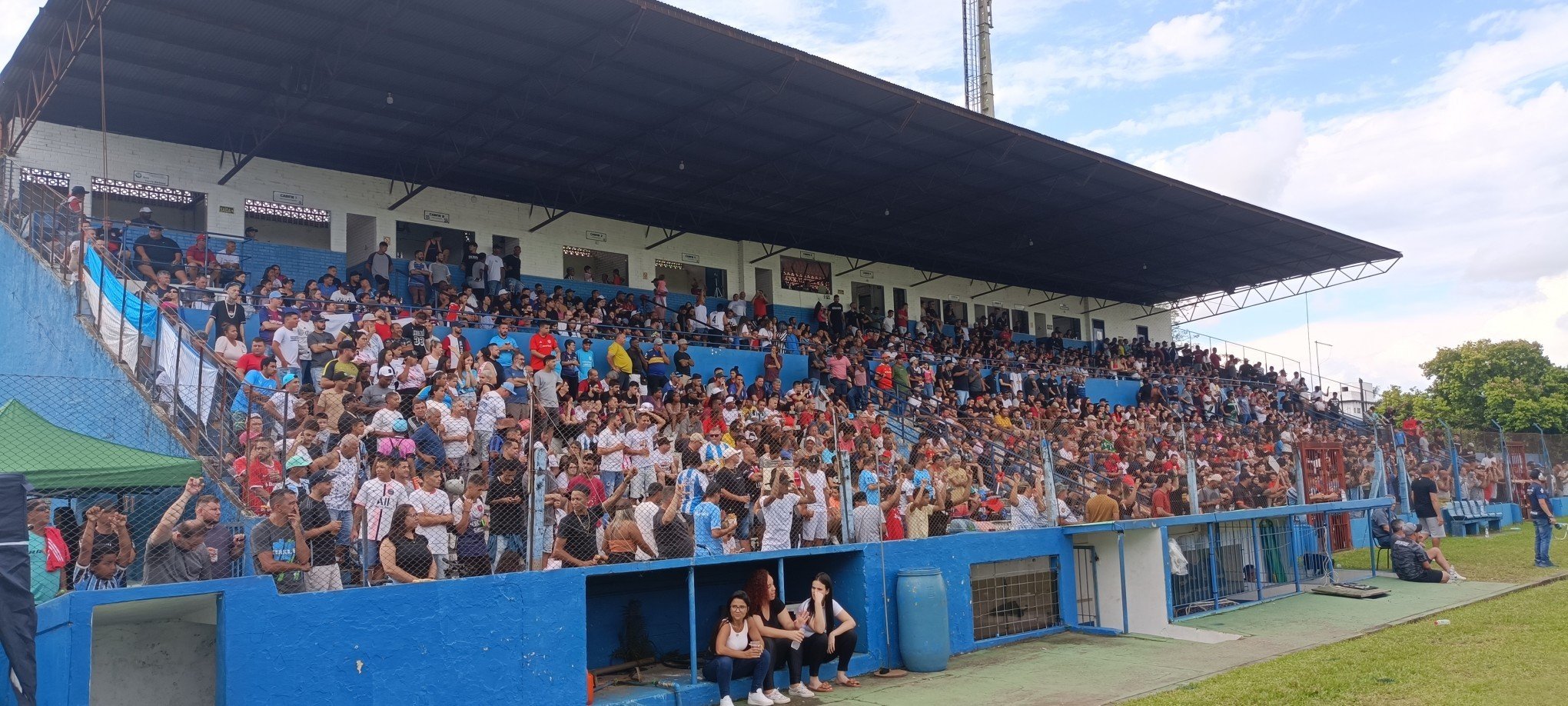 PÃºblico lotou as arquibancadas do EstÃ¡dio do Cristo Rei para assistir as finais da VÃ¡rzea