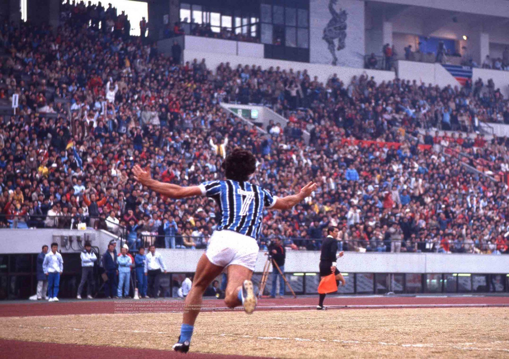 Há 40 anos, Grêmio vencia o Hamburgo e se tornava campeão do mundo