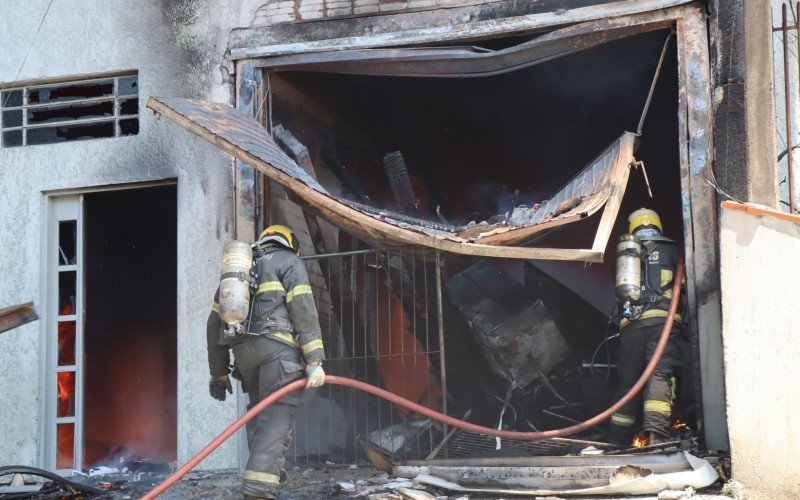 Fogo consumiu empresa de componentes para calÃ§ados do bairro Primavera