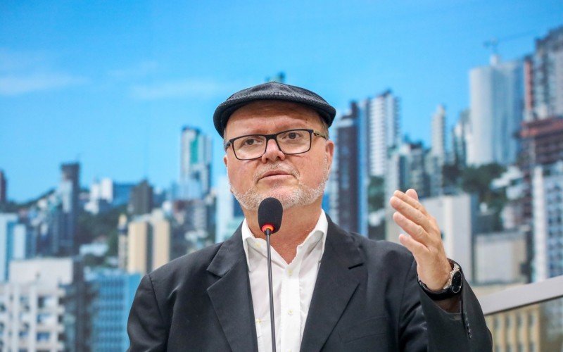 Gerson Peteffi eleito presidente da Câmara de Novo Hamburgo para 2024 | Jornal NH