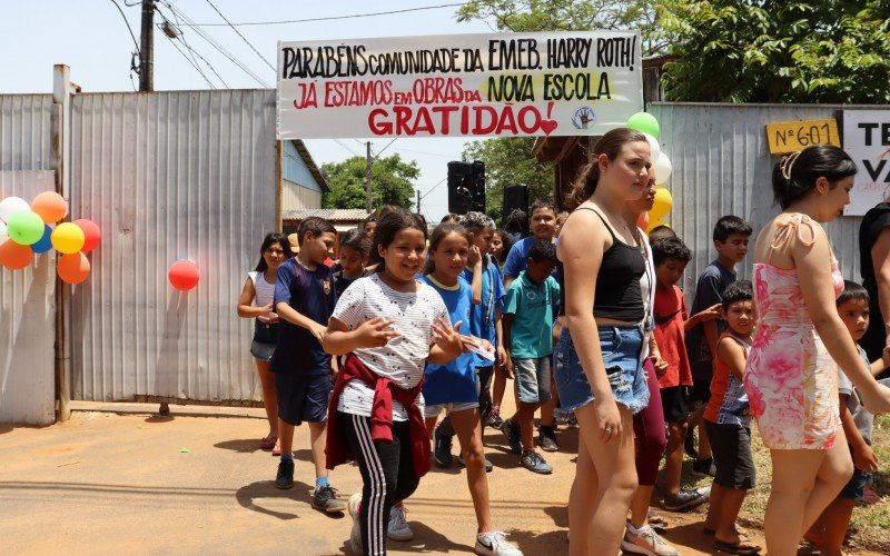  CerimÃ´nia de inÃ­cio das obras de construÃ§Ã£o do novo prÃ©dio da Escola Municipal de EducaÃ§Ã£o BÃ¡sica Harry Roth
