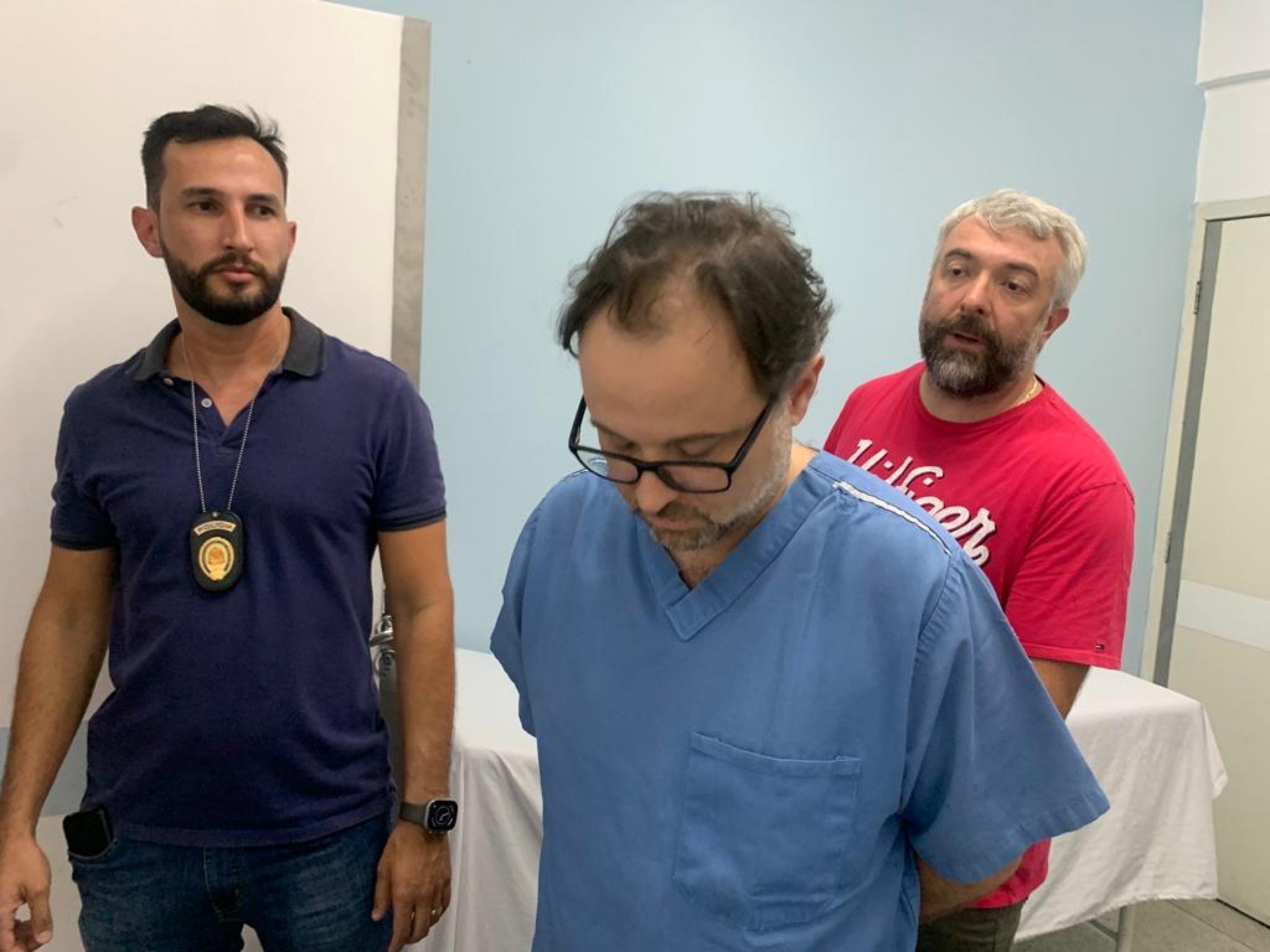 Médico é preso em hospital de São Paulo por morte de pacientes em Novo Hamburgo