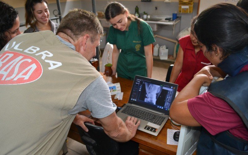 Integração com professores e pacientes permite a vivência prática da profissão