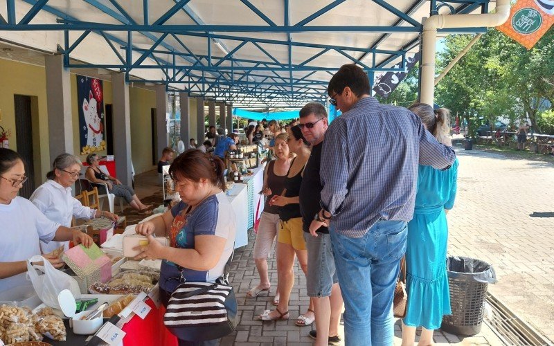 Última edição da feira ocorre até às 17 horas deste domingo | Jornal NH