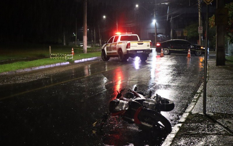 Acidente foi na Rua Mundo Novo, bairro Canudos, em Novo Hamburgo | Jornal NH