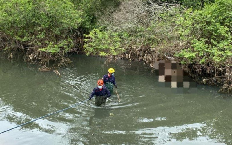 Corpo é encontrado em arroio em Novo Hamburgo | Jornal NH