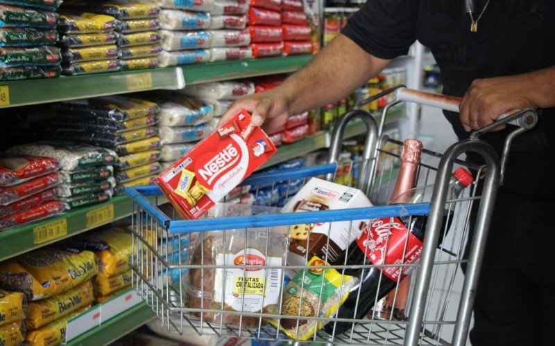 Pesquisa revela que dá para economizar nas compras para as festas de final de ano | Jornal NH