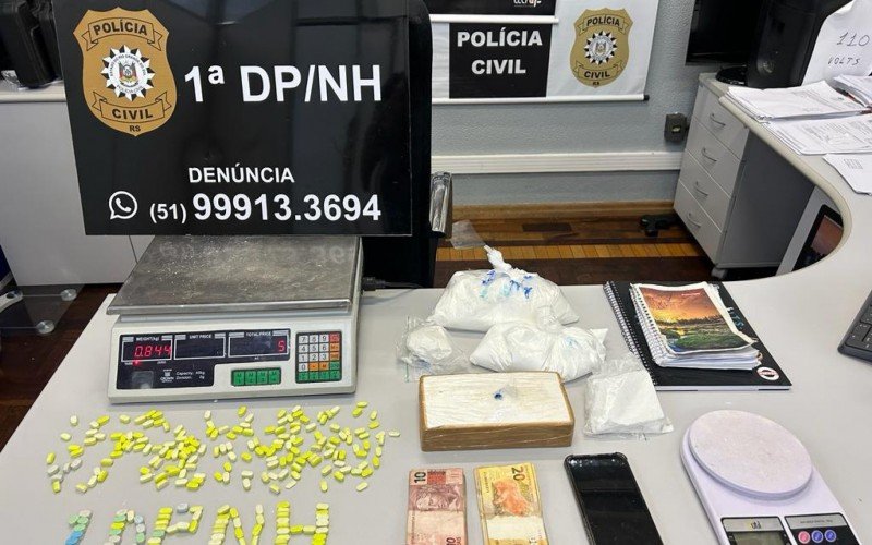 Droga apreendida na tarde desta quarta-feira estava na cozinha, perto do filho de dois anos do traficante | Jornal NH