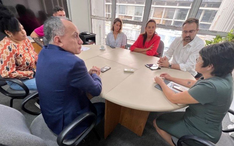 Delegados reclamam de reunião infrutífera com o governo do Estado | Jornal NH