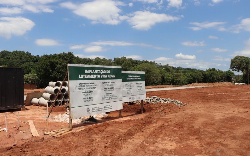 Moradores da ocupaÃ§Ã£o Bicho de PÃ© serÃ£o realocados no Loteamento Vida Nova, que estÃ¡ sendo construÃ­do 