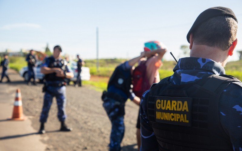 Guarda Municipal pode ser acionada a qualquer momento pelo telefone 153