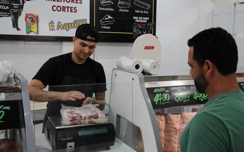 Cliente aproveitou para garantir a carne para o churrasco