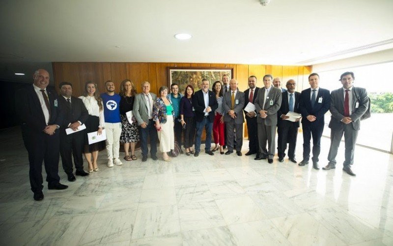 Reunião debateu, em Brasília, criação da Universidade Federal do Nordeste do RS