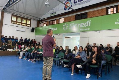 Estudantes participam de projetos sobre temas raciais